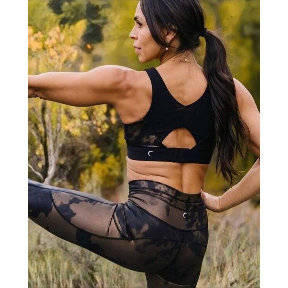 Zyia Womens Workout Leggings Size 6/8 Bronze Hendrix Metallic Pocket Gym Yoga